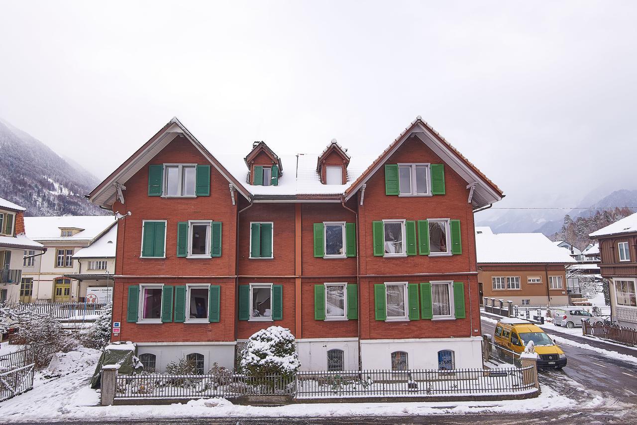 Ferienwohnung New West Station 7 Interlaken Exterior foto